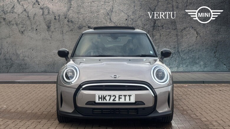 MINI Hatchback 1.5 Cooper Exclusive 3dr Auto Petrol Hatchback